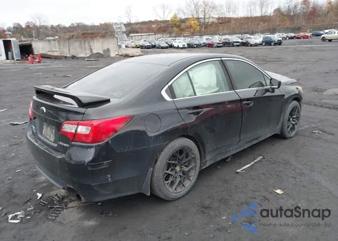 2015 Subaru Legacy 2.5I z USA, uszkodzony, nr VIN 4S3BNAA64F3005714